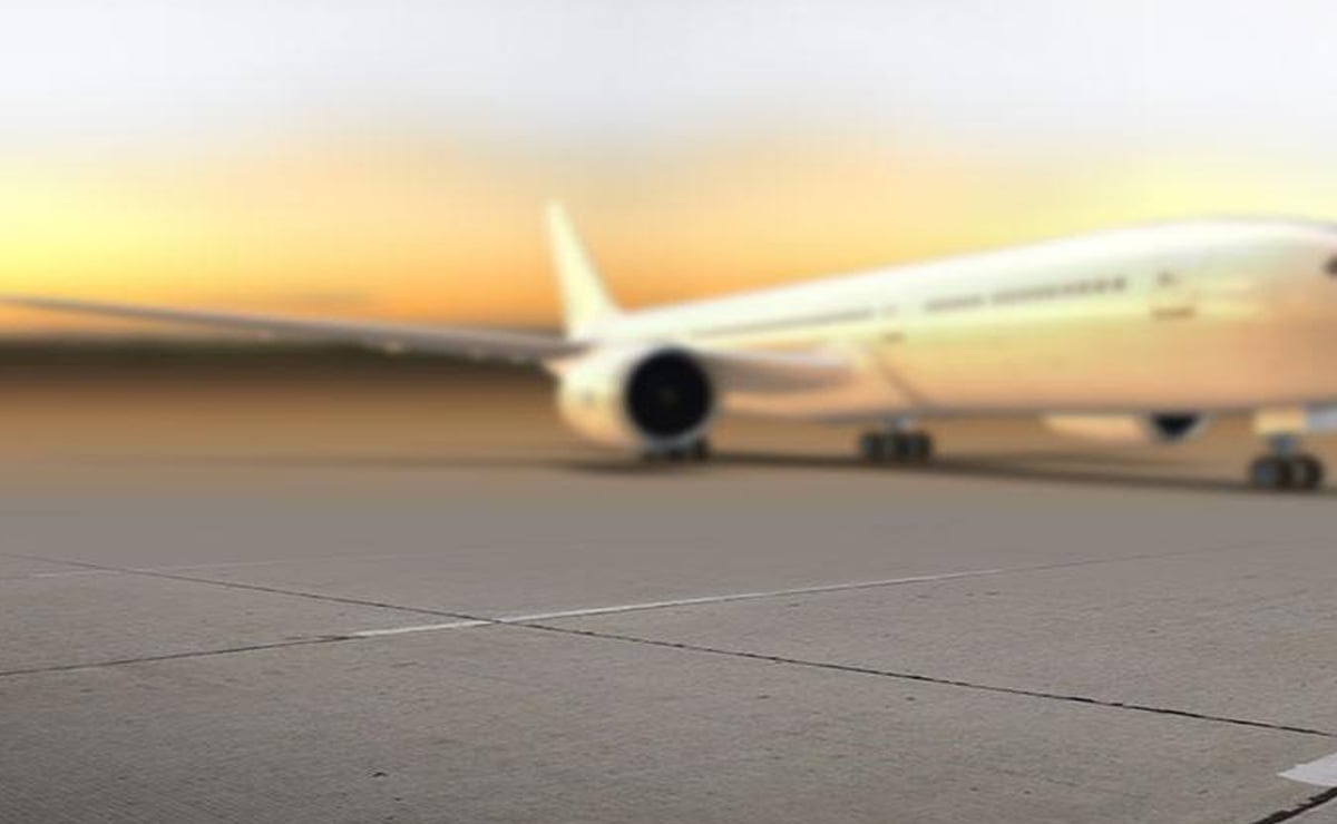 airplane sunset