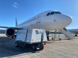 7400 in berlin brandenburg airport