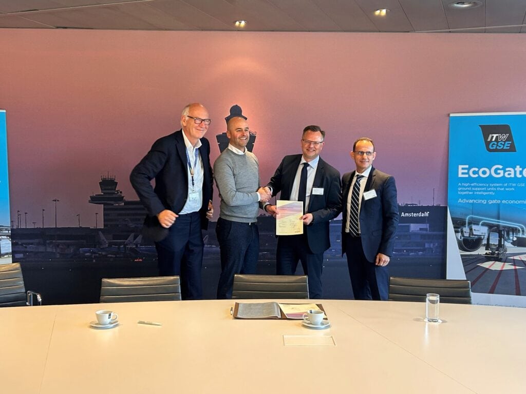 signing contract in Amsterdam